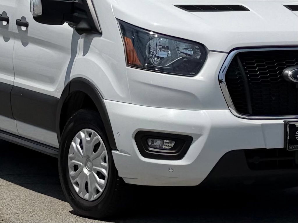 Certified 2023 Ford Transit 350 XLT RWD image 5