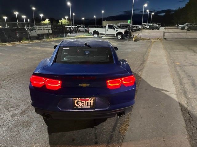 Used 2020 Chevrolet Camaro LT RWD image 11