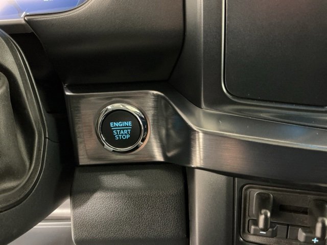 Certified 2025 Ford F350 Lariat w/ Black Appearance Package image 26