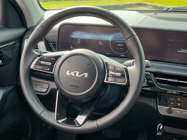 Used 2024 Kia Seltos S FWD image 18