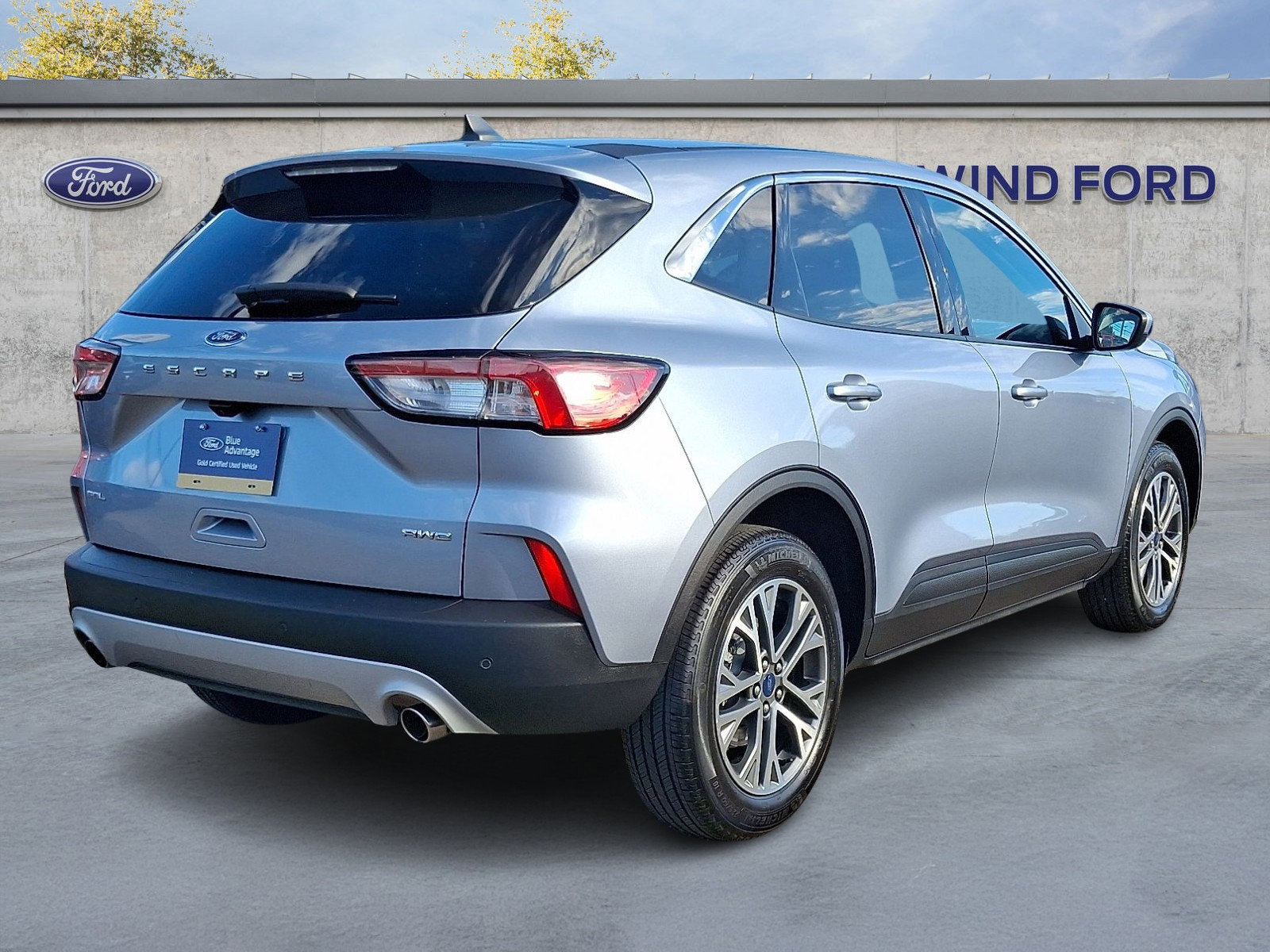 Certified 2022 Ford Escape SEL image 4