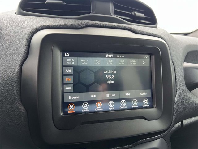 Used 2020 Jeep Renegade Latitude image 19