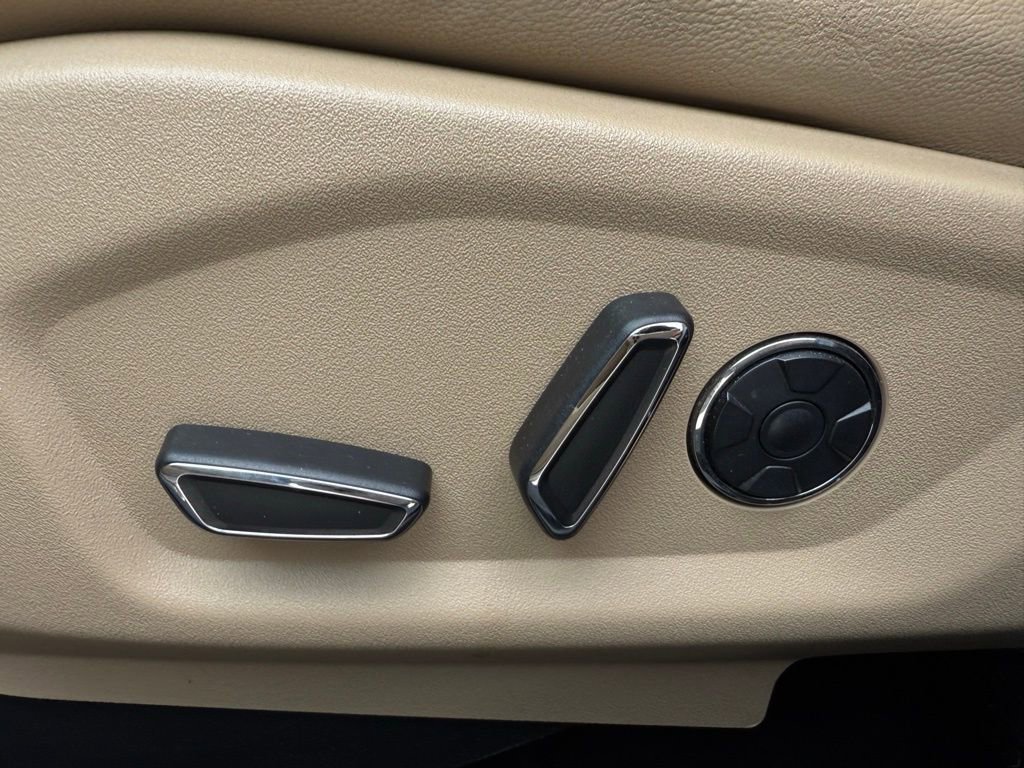 Certified 2017 Ford Explorer Limited w/ Equipment Group 301A image 24