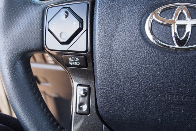 Used 2022 Toyota 4Runner TRD Off-Road Premium image 22