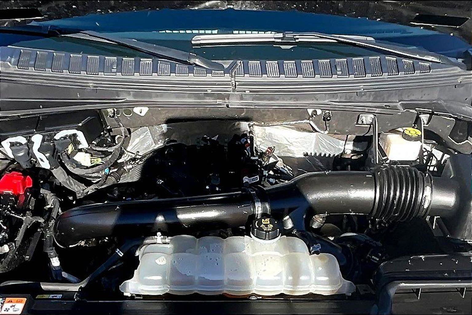 Certified 2024 Ford Expedition Limited image 25