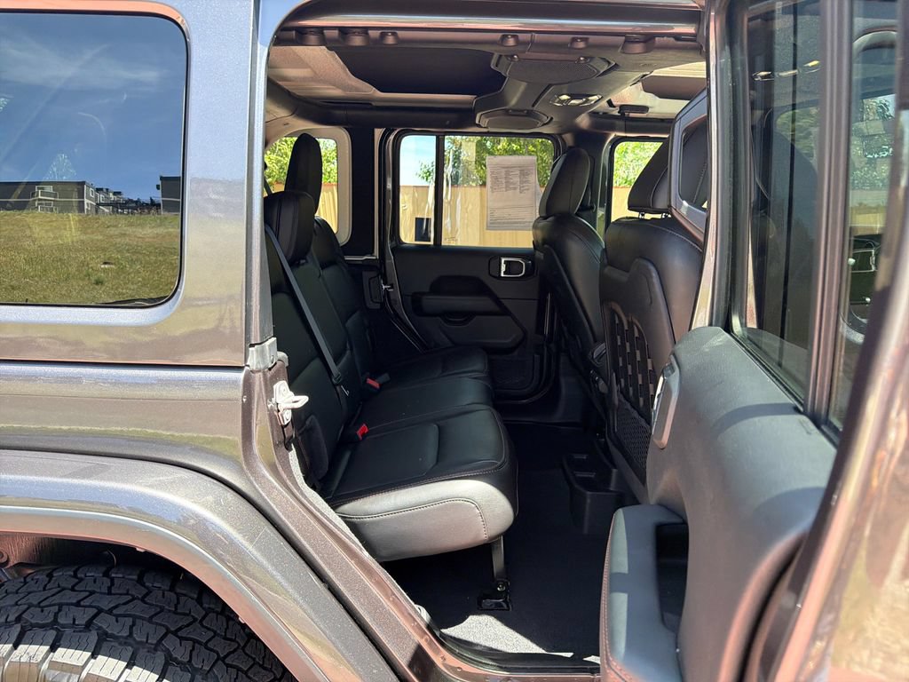 Used 2021 Jeep Wrangler Unlimited Rubicon AWD/4WD image 28