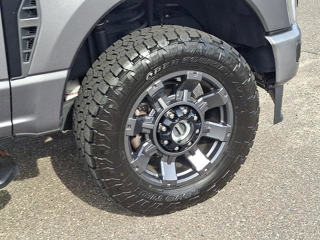 Certified 2023 Ford F250 Lariat w/ Sport Appearance Package image 8