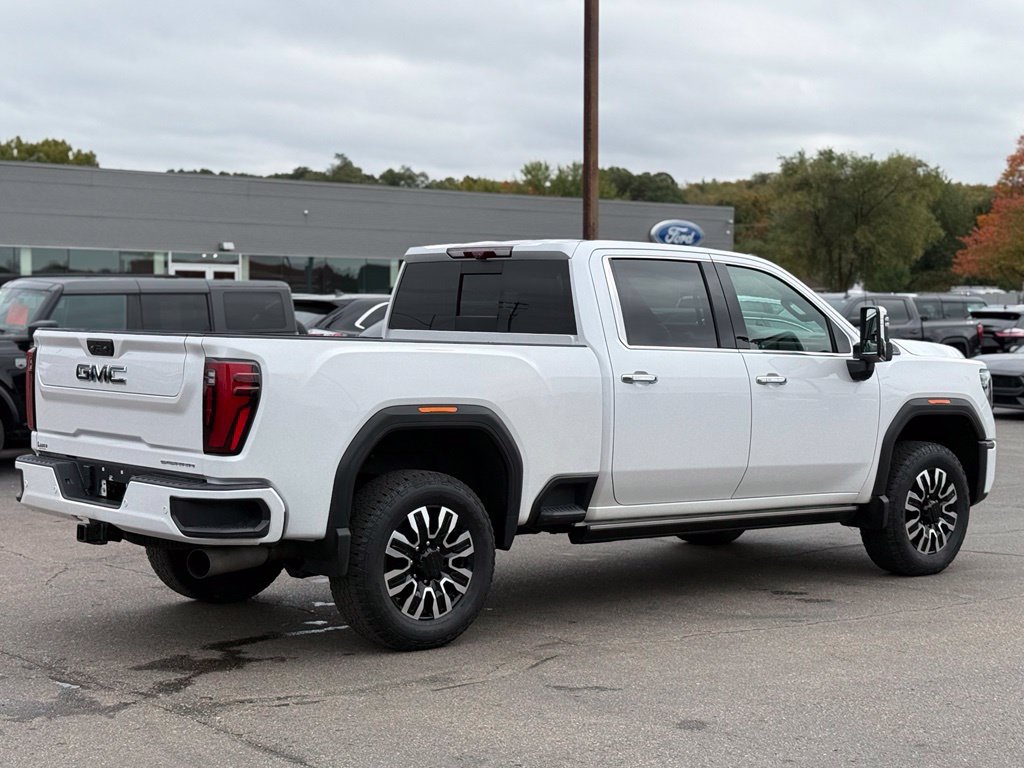 Used 2024 GMC Sierra 3500 Denali Ultimate w/ LPO, GMC Protection Package AWD/4WD image 47