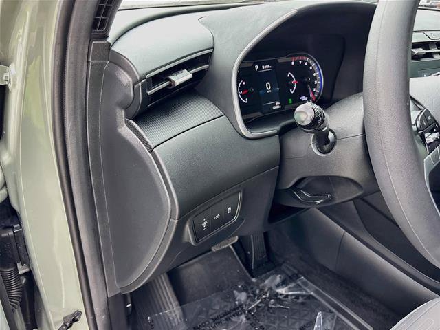 Used 2024 Hyundai Santa Cruz SEL AWD/4WD image 11