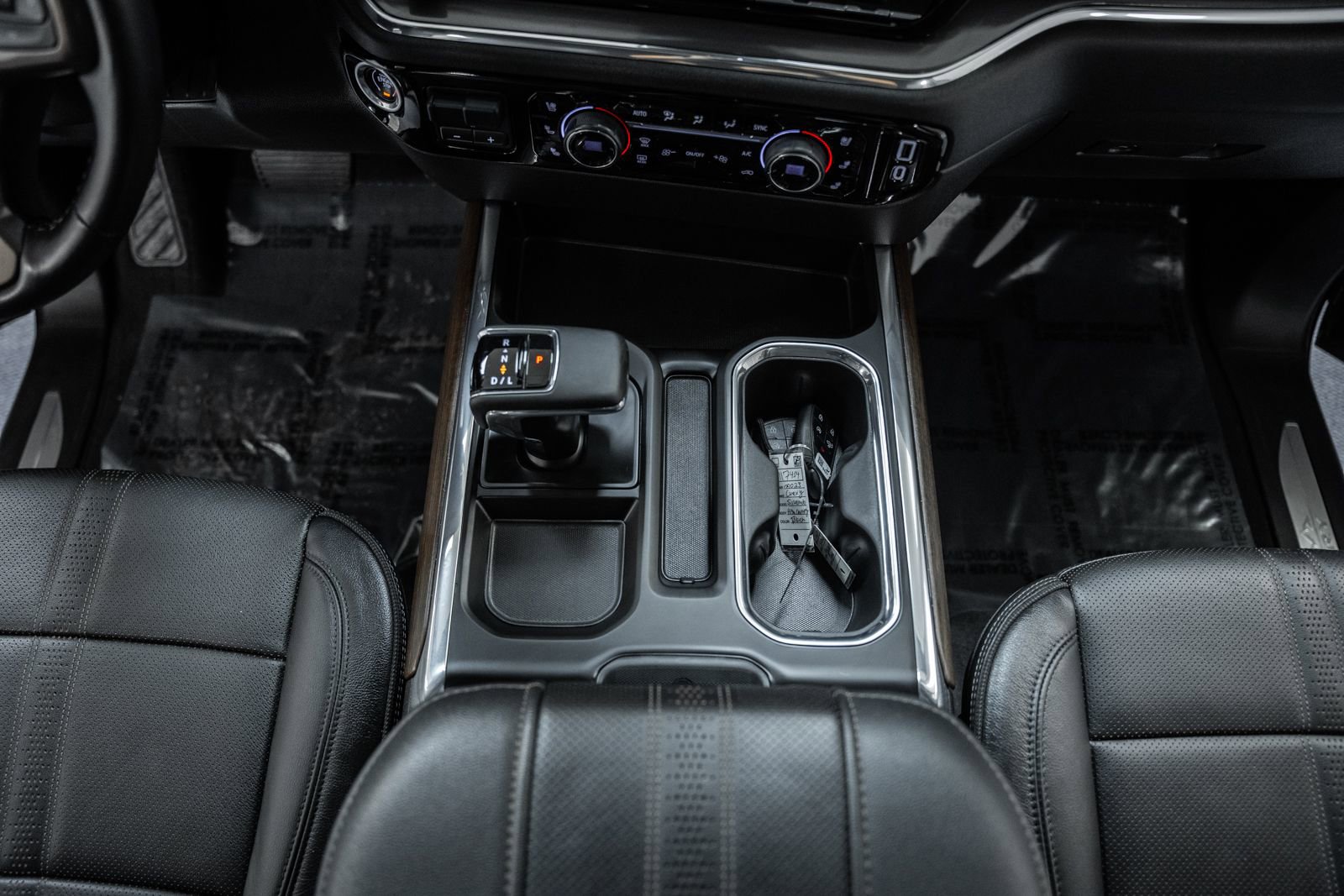 Used 2023 Chevrolet Silverado 1500 High Country w/ High Country Premium Package image 37