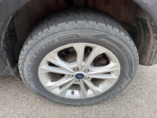Certified 2018 Ford Escape SEL FWD image 8