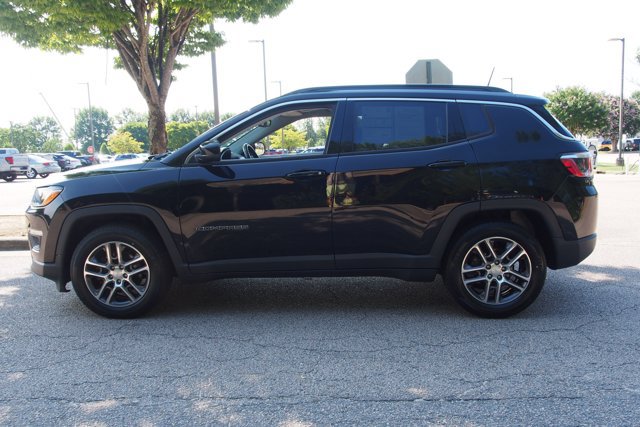 Used 2020 Jeep Compass Latitude FWD image 4