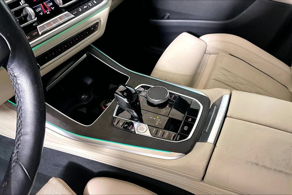 Used 2019 BMW X5 xDrive40i w/ Luxury Seating Package AWD/4WD image 13