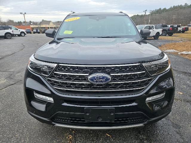Certified 2021 Ford Explorer XLT w/ Equipment Group 202A AWD/4WD image 2
