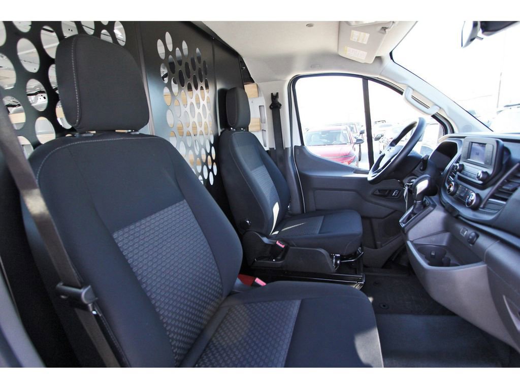 Certified 2025 Ford Transit 250 Low Roof w/ Exterior Upgrade Package RWD image 24
