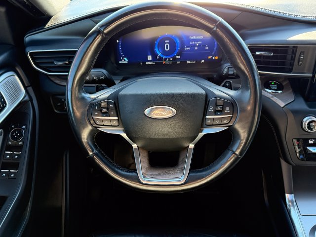 Certified 2020 Ford Explorer Platinum w/ Premium Technology Package AWD/4WD image 29