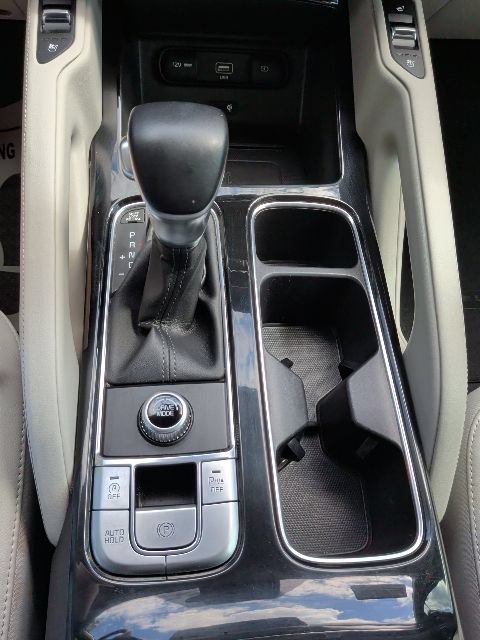 Used 2020 Kia Telluride EX w/ Towing Package FWD image 23