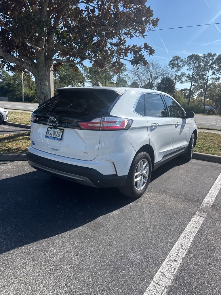 Certified 2024 Ford Edge SEL image 6