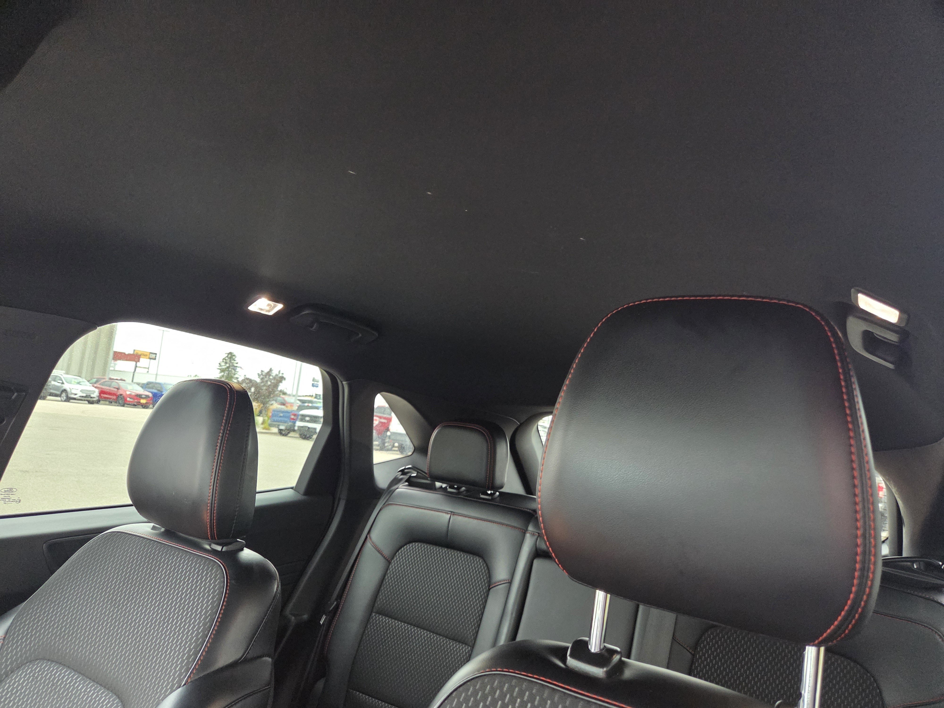 Certified 2025 Ford Escape ST-Line Select AWD/4WD image 22