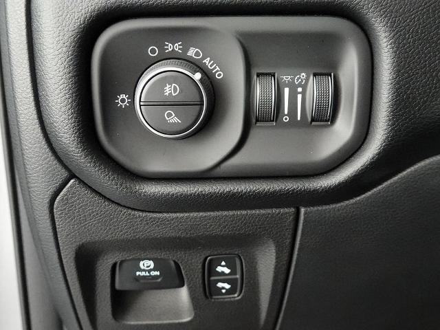 Used 2022 RAM 1500 Rebel w/ Rebel Level 2 Equipment Group AWD/4WD image 17