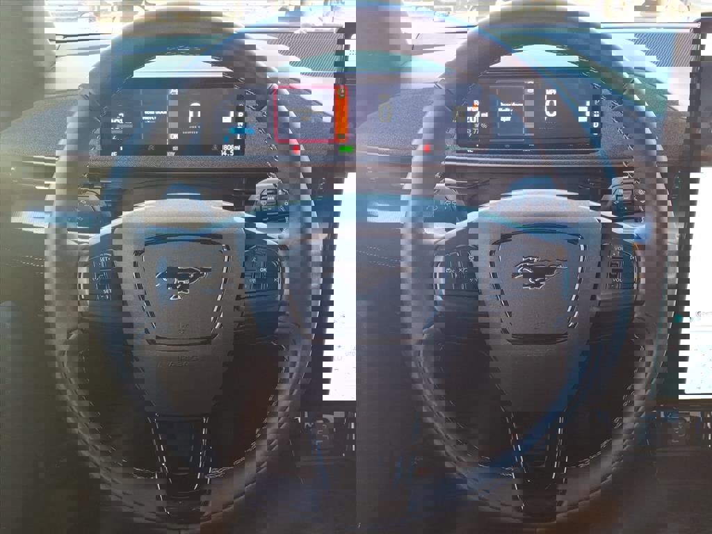 Certified 2022 Ford Mustang Mach-E GT image 20