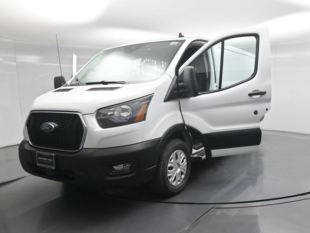 Certified 2025 Ford Transit 250 Low Roof w/ Exterior Upgrade Package RWD image 26