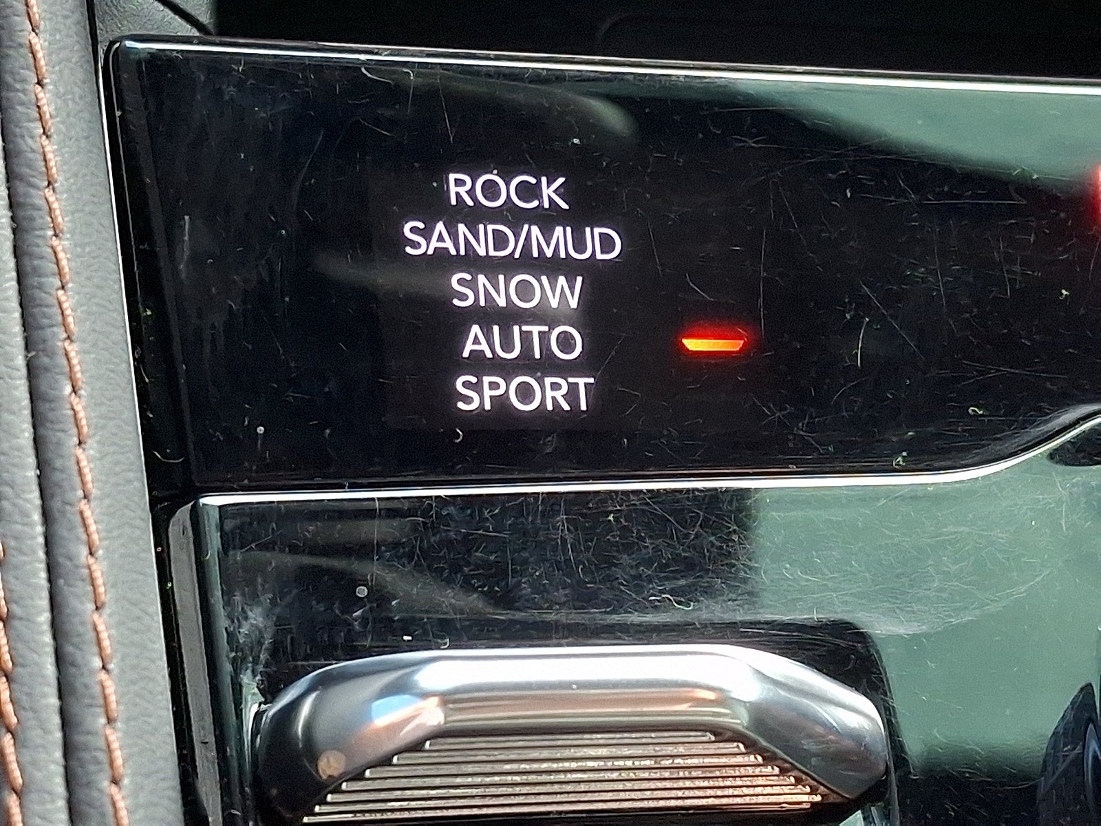 Used 2023 Jeep Grand Cherokee L Summit AWD/4WD image 22