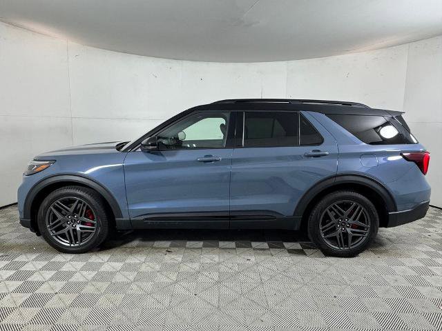 Certified 2025 Ford Explorer ST w/ Sun And Sound Package AWD/4WD image 8