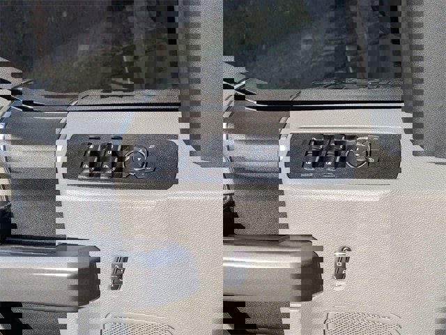 Certified 2021 Ford F350 XLT image 12