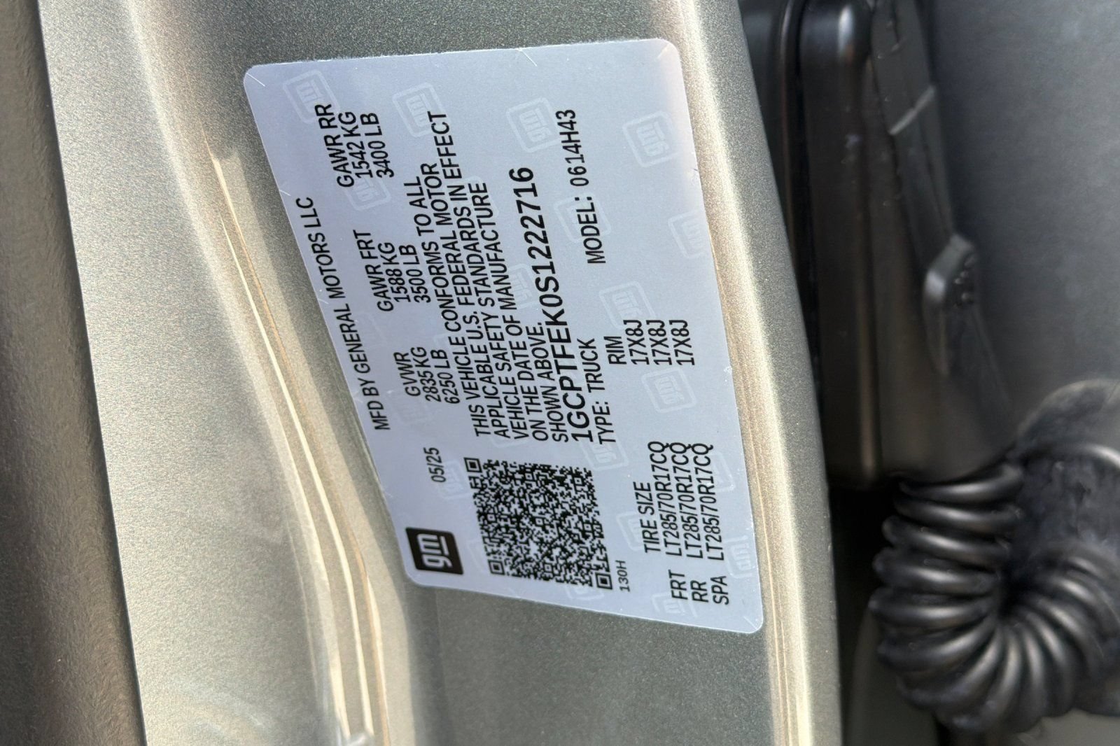 Used 2025 Chevrolet Colorado ZR2 AWD/4WD image 27