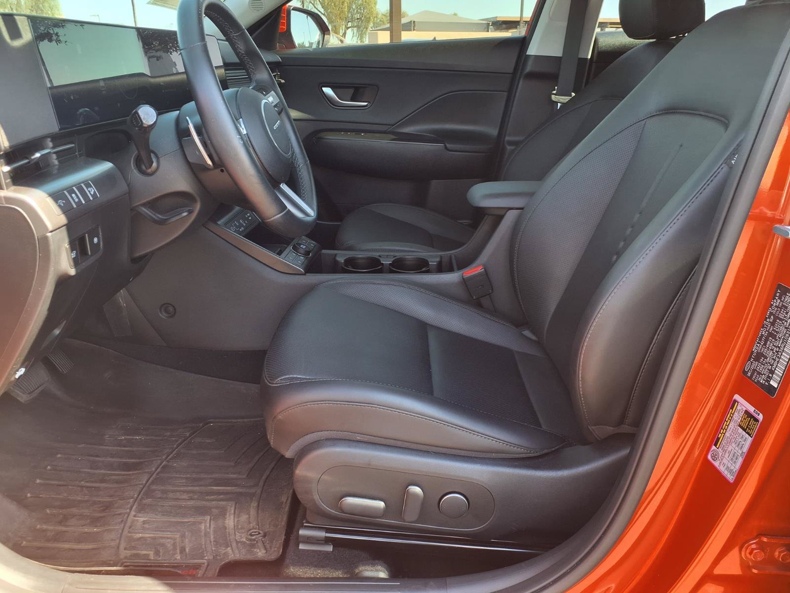 Used 2024 Hyundai Kona Limited FWD image 22