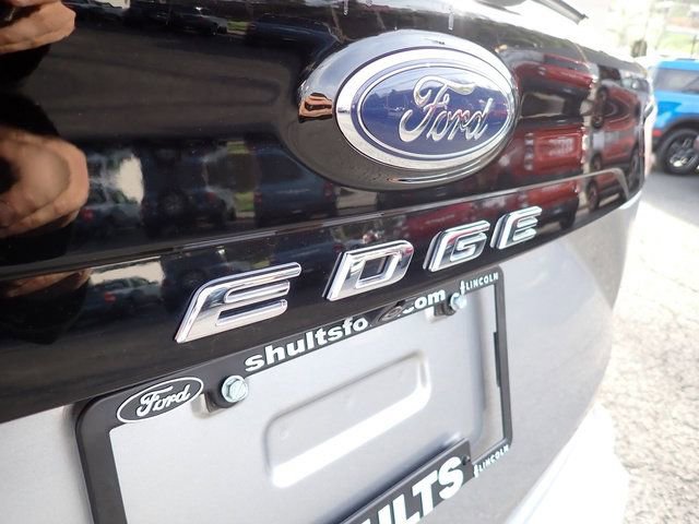 Certified 2022 Ford Edge ST-Line AWD/4WD image 6