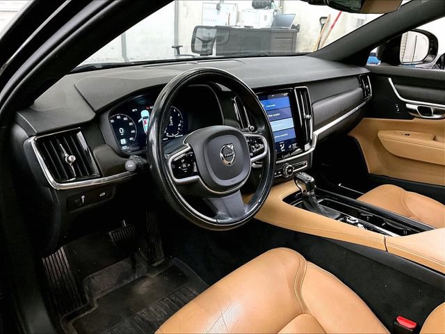 Used 2018 Volvo V90 T5 Cross Country w/ Convenience Package AWD/4WD image 13