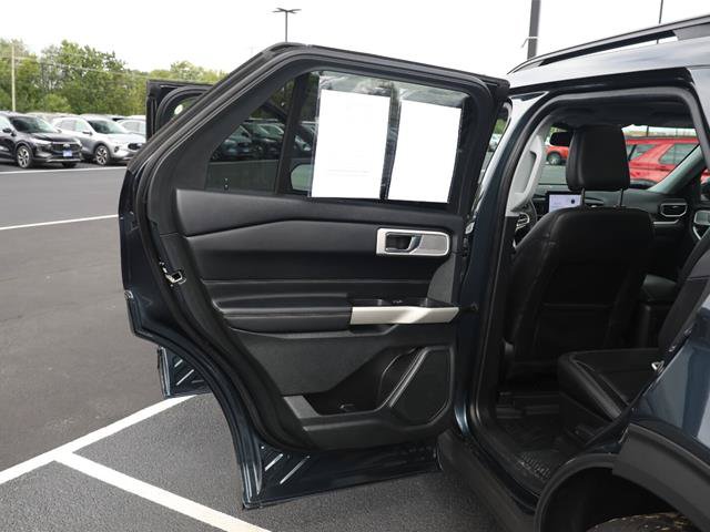 Certified 2022 Ford Explorer XLT w/ Equipment Group 202A AWD/4WD image 28