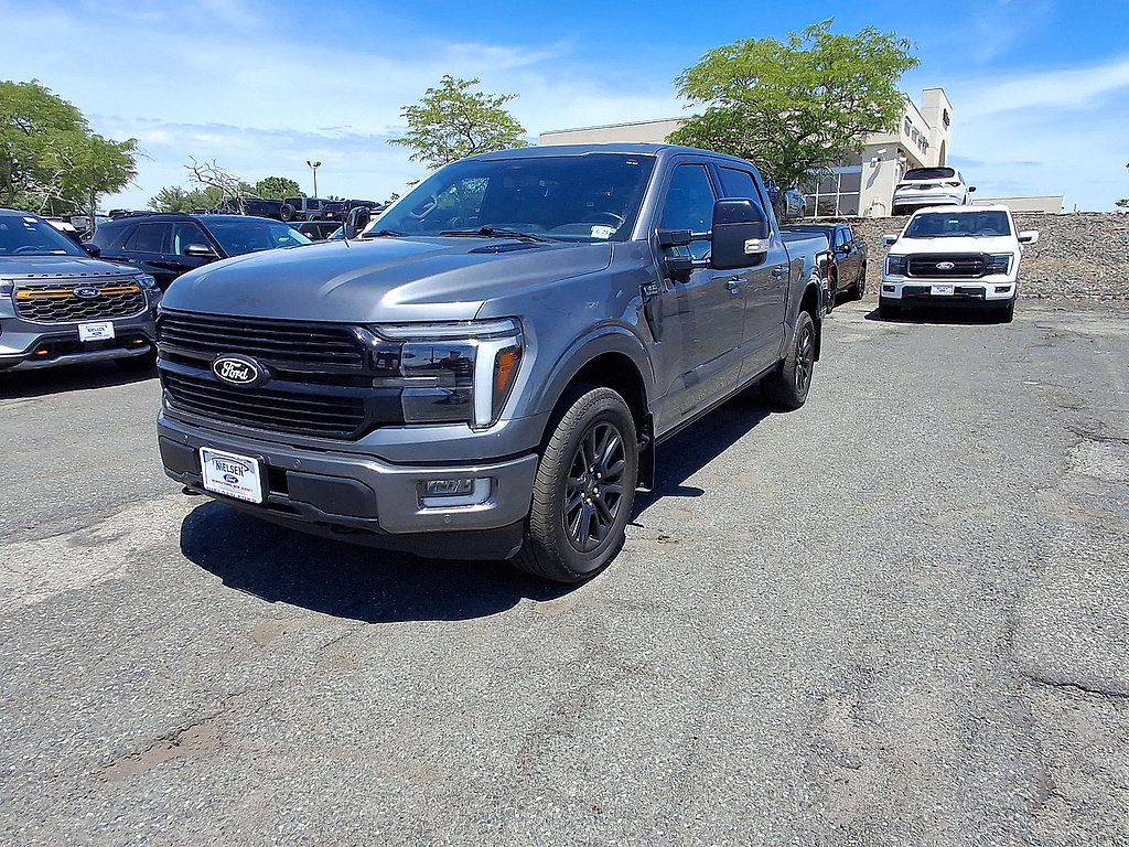 Certified 2024 Ford F150 Platinum w/ FX4 Off-Road Package AWD/4WD image 4