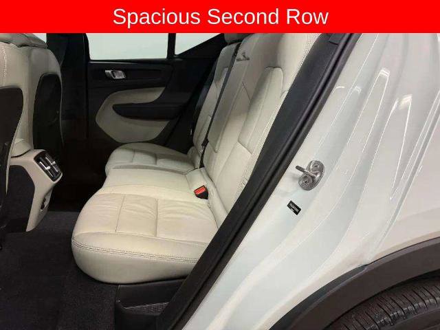 Used 2023 Volvo XC40 B5 Ultimate w/ Climate Package AWD/4WD image 19