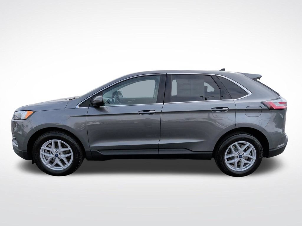 Certified 2022 Ford Edge SEL w/ Convenience Package AWD/4WD image 13