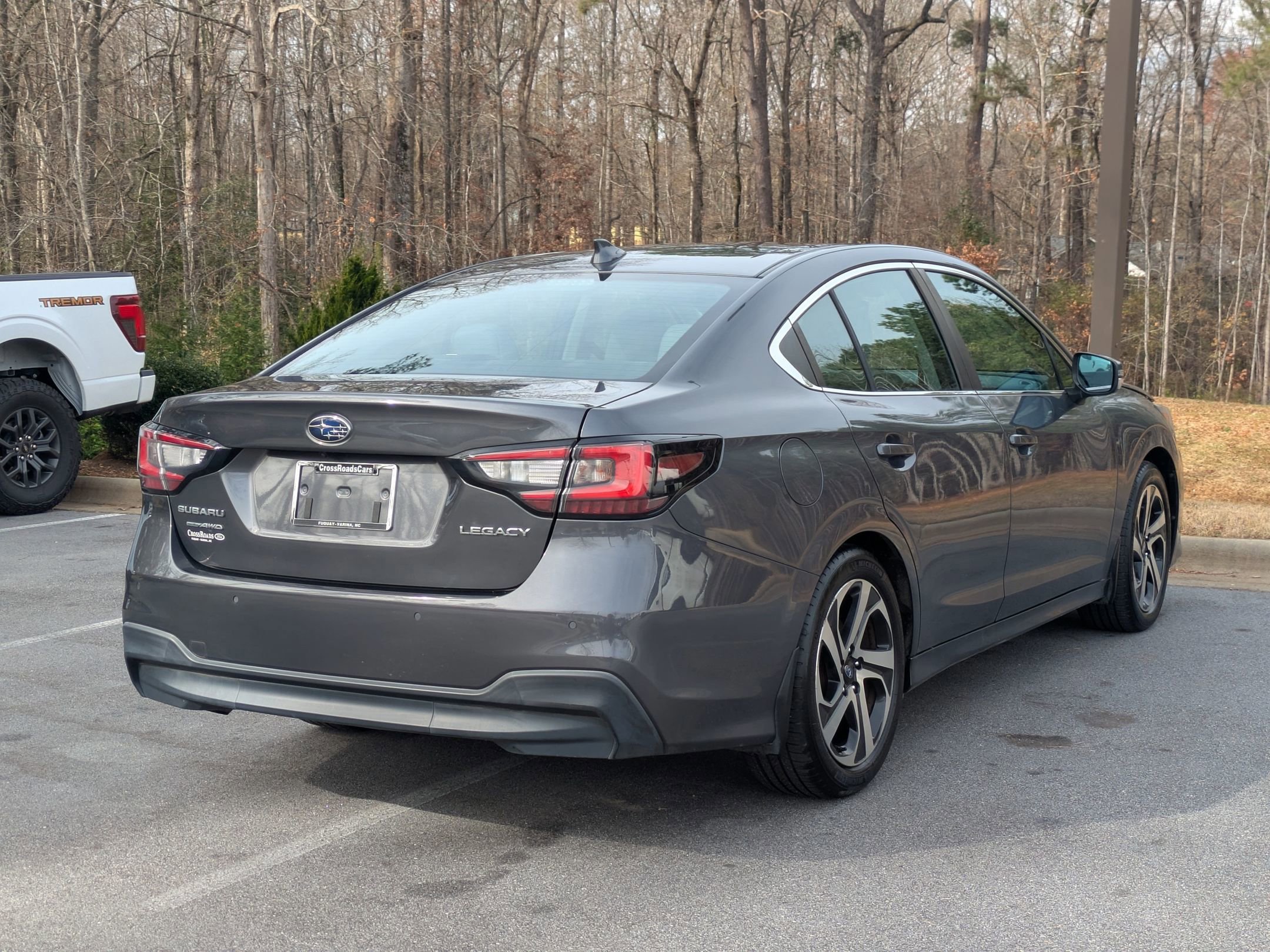 Used 2020 Subaru Legacy Limited w/ Popular Package #3 image 4