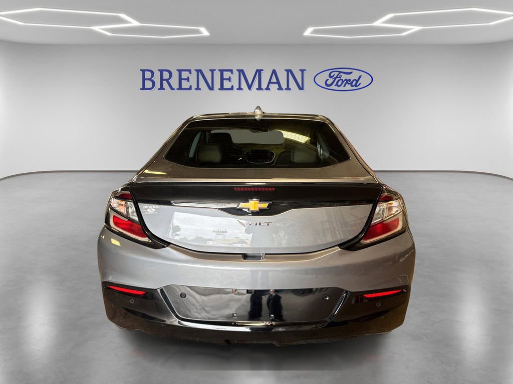 Used 2018 Chevrolet Volt LT w/ LT Driver Confidence Package FWD image 6