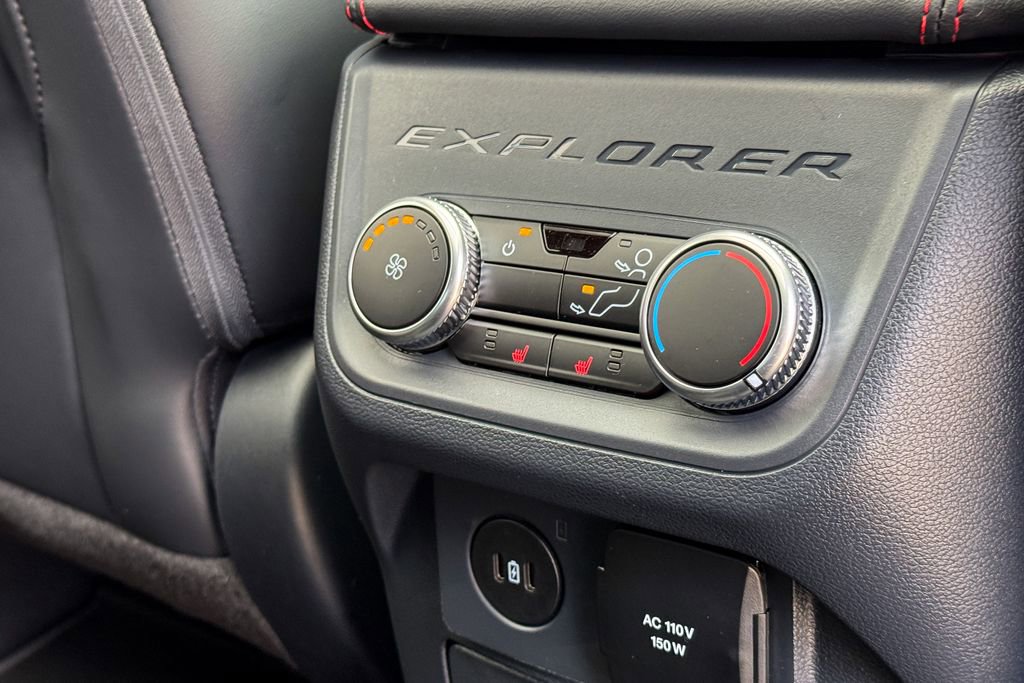 Certified 2025 Ford Explorer ST AWD/4WD image 20