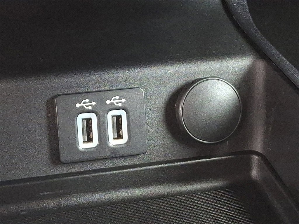 Certified 2019 Ford Fusion SE image 24