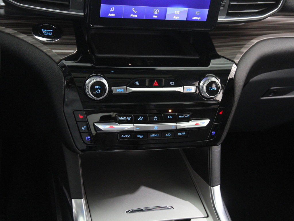 Certified 2022 Ford Explorer Limited w/ Equipment Group 301A image 16