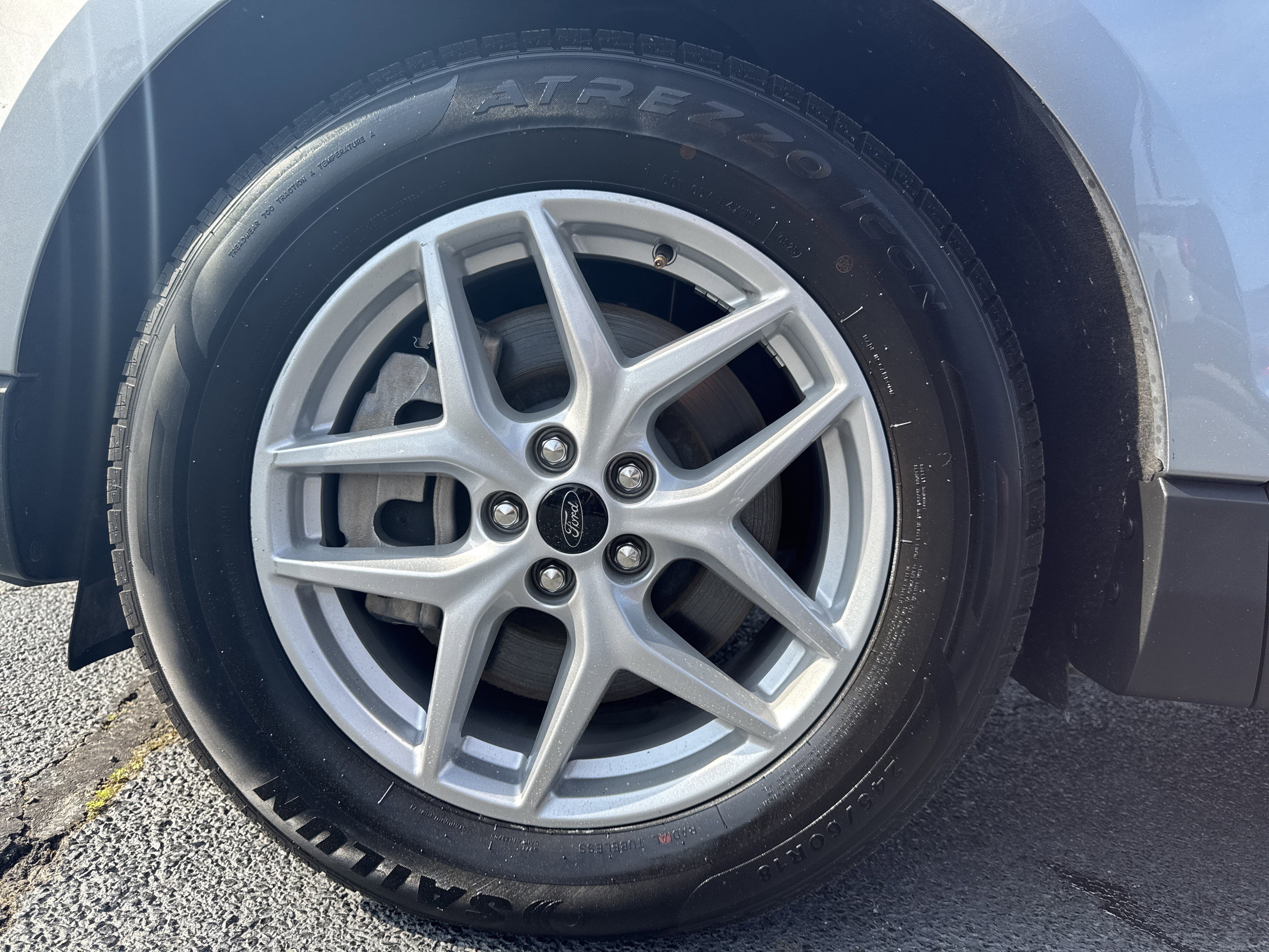 Certified 2024 Ford Edge SEL image 13