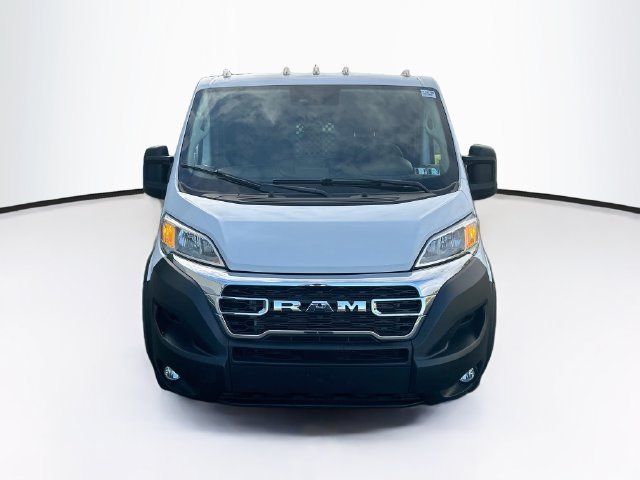Used 2025 RAM ProMaster 2500 w/ U-Haul Equipment Group FWD image 2