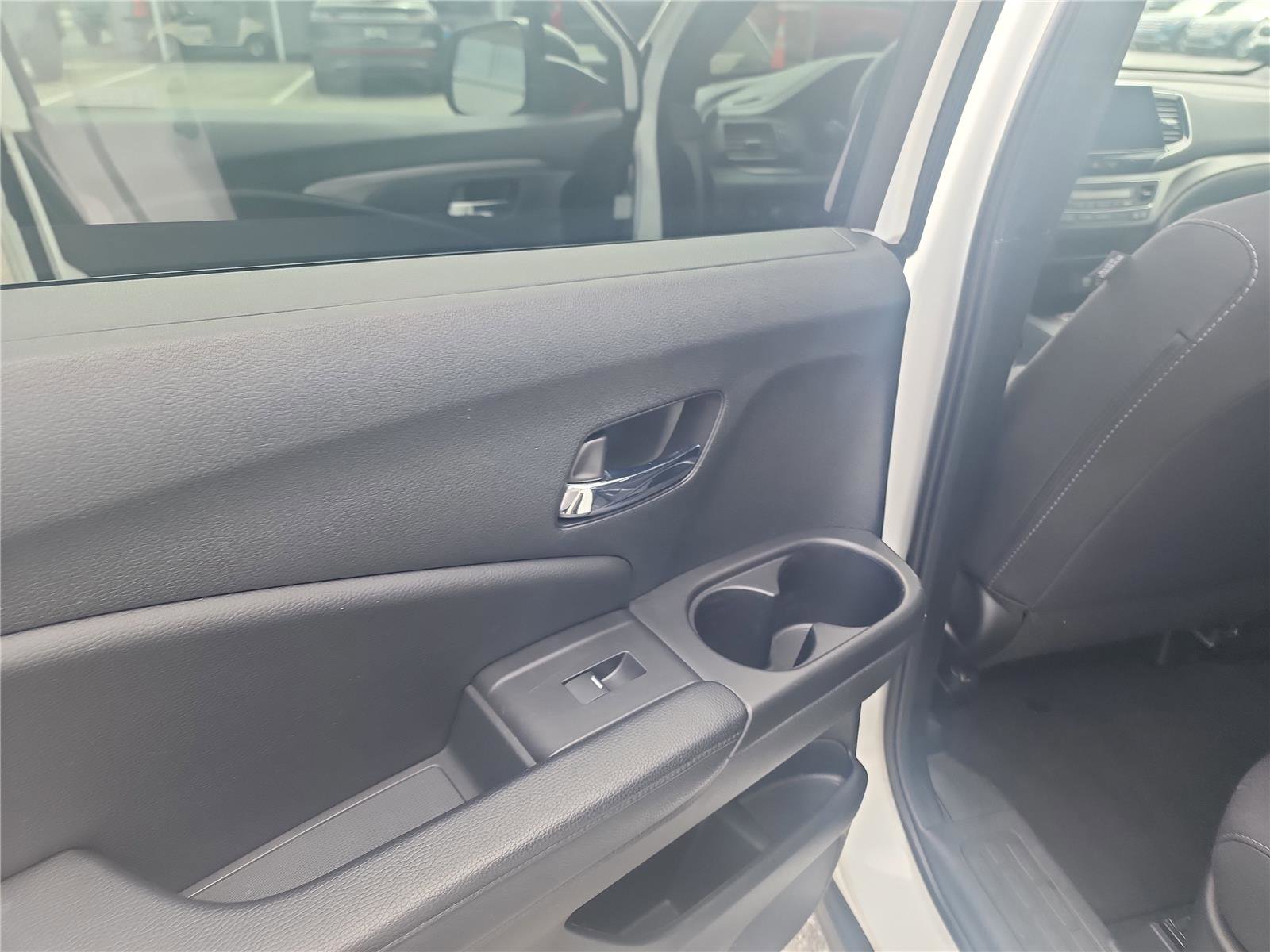 Used 2021 Honda Passport Sport image 17