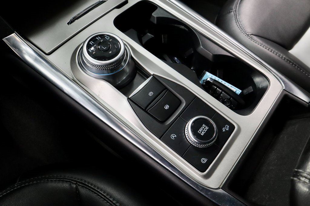 Certified 2023 Ford Explorer XLT w/ Equipment Group 202A image 36