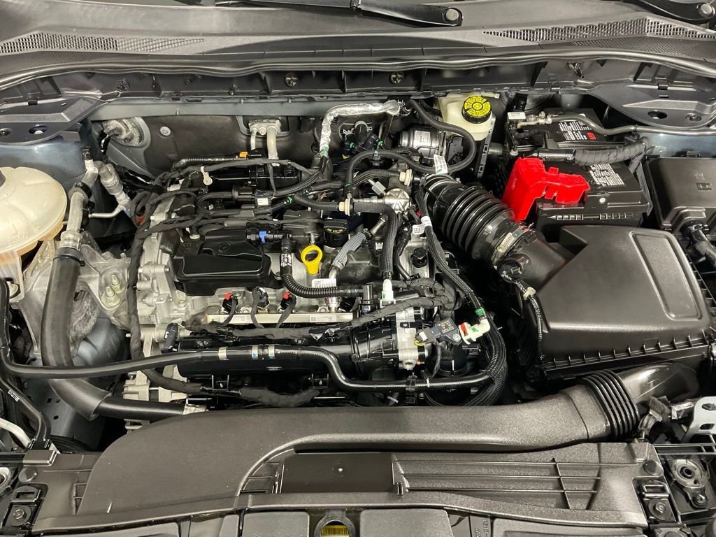 Certified 2022 Ford Escape SE w/ SE Sport Appearance Package image 9