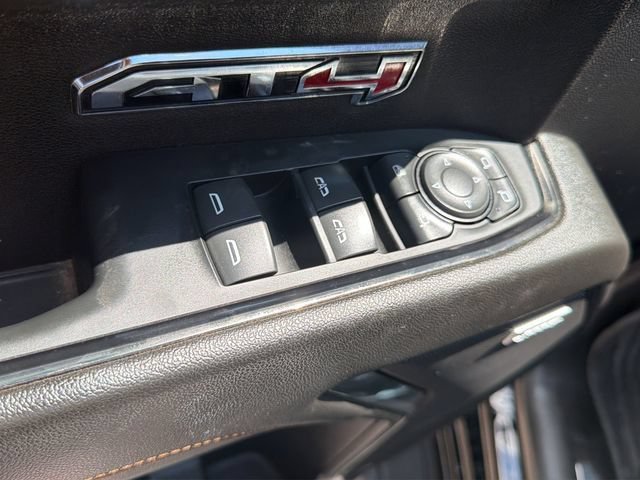 Used 2024 GMC Sierra 1500 AT4 w/ Technology Package AWD/4WD image 21