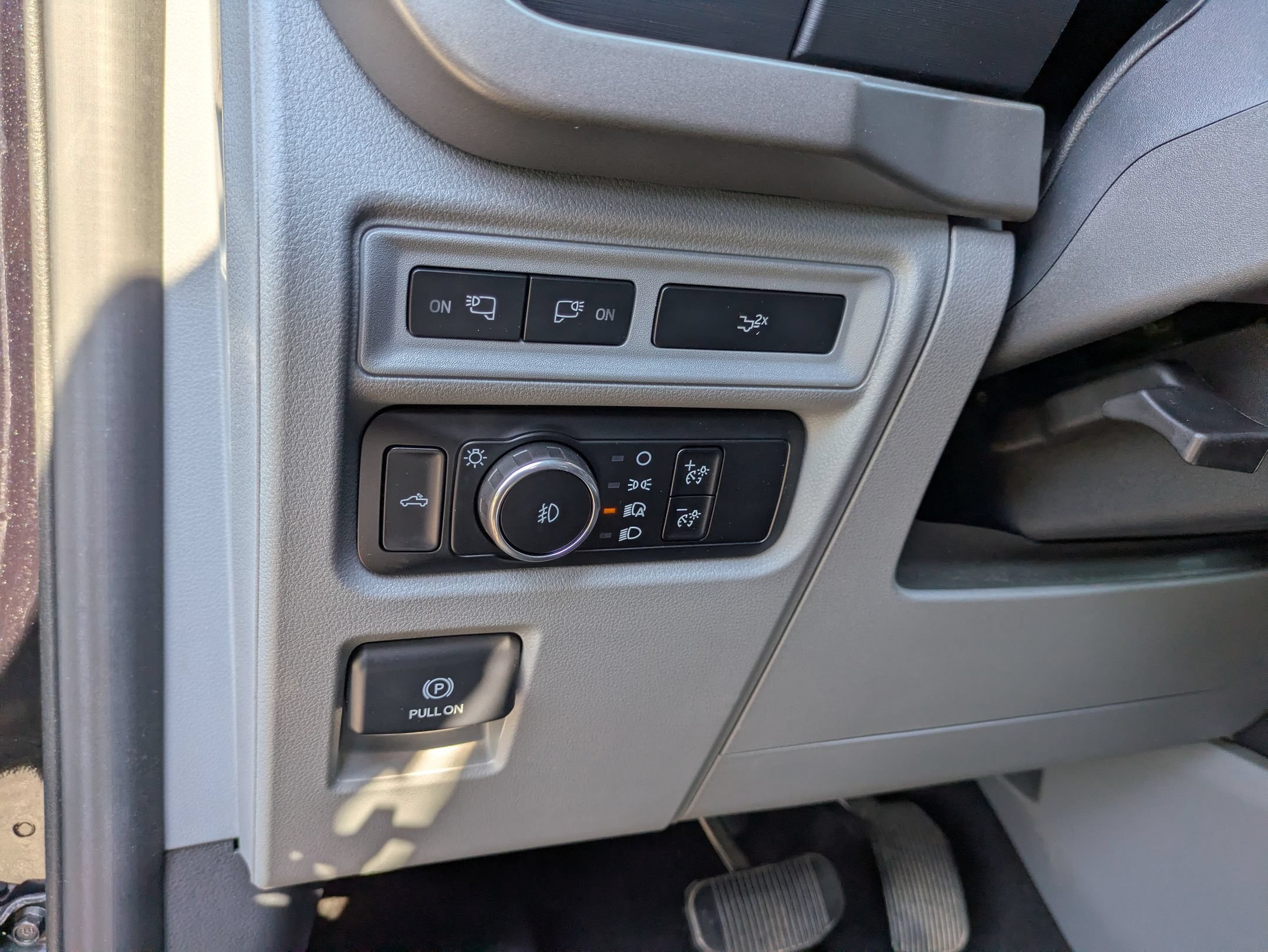 Certified 2024 Ford F150 XLT w/ Equipment Group 302A MID AWD/4WD image 18