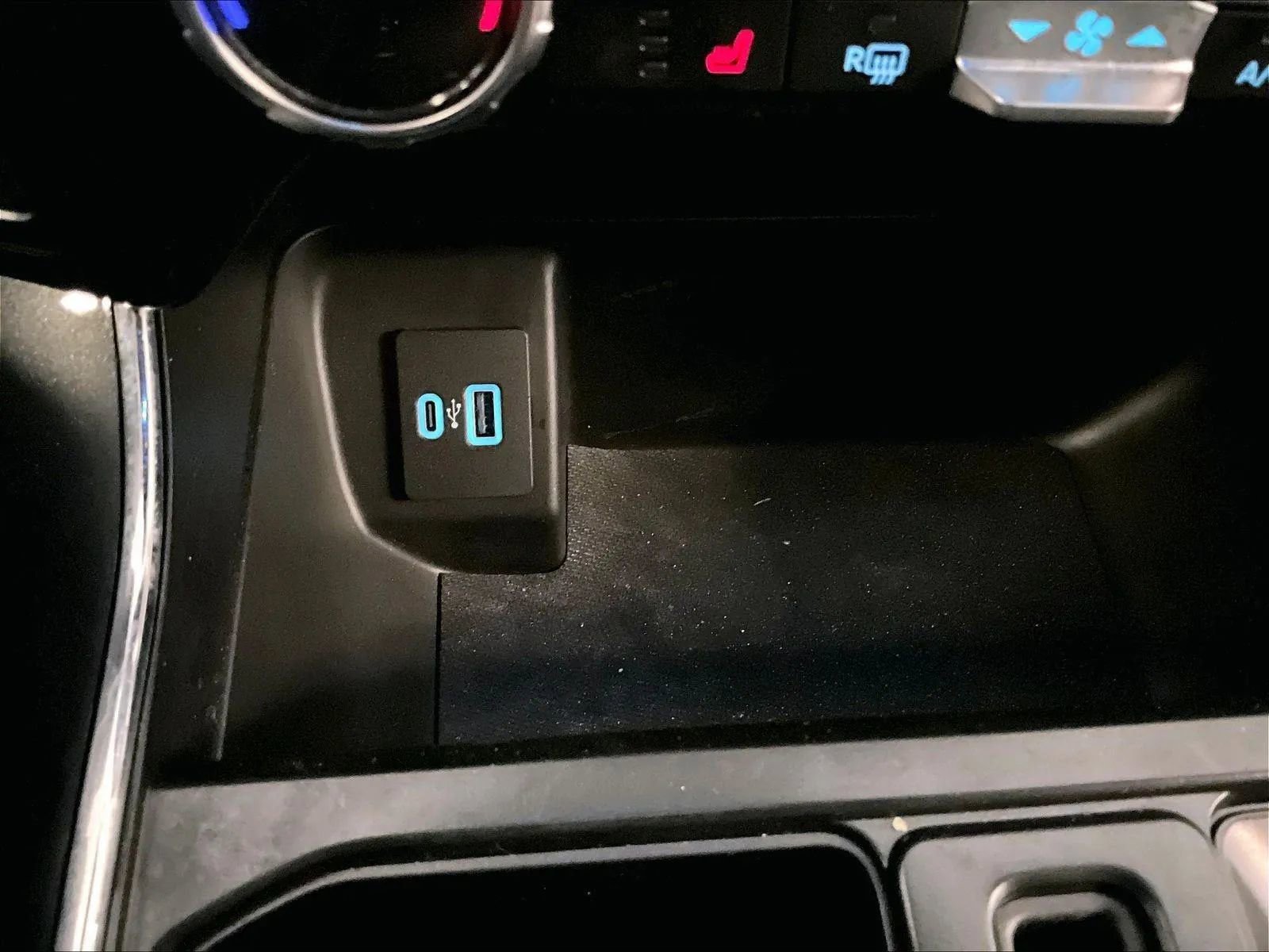 Certified 2023 Ford F150 XLT w/ Equipment Group 302A High image 31